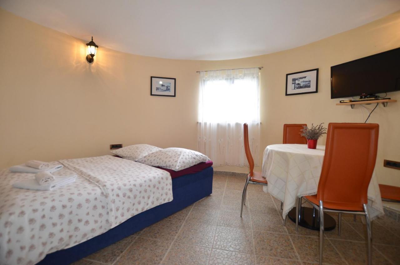 Zminj Apartments المظهر الخارجي الصورة