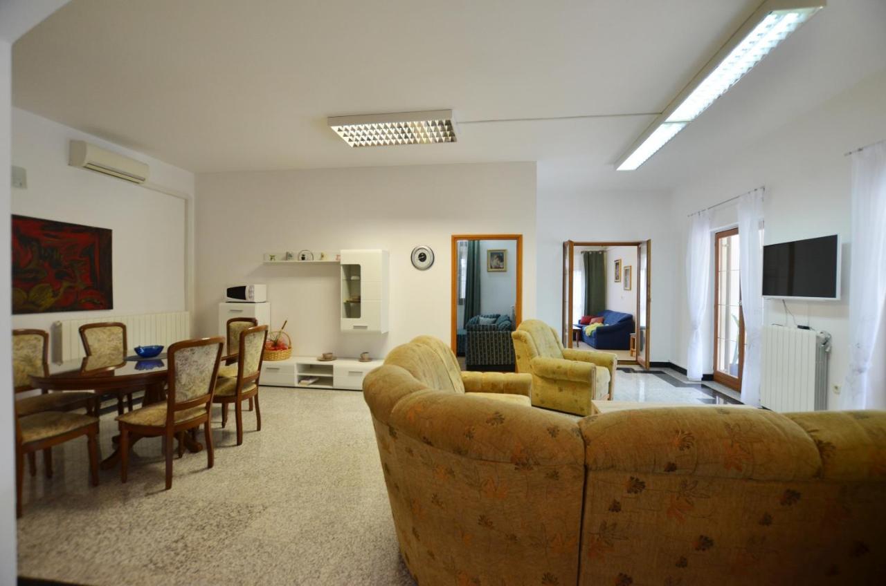 Zminj Apartments المظهر الخارجي الصورة