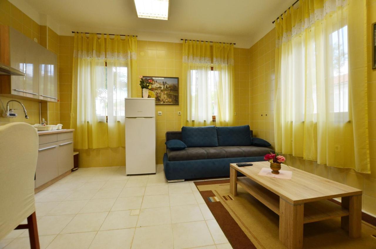 Zminj Apartments المظهر الخارجي الصورة