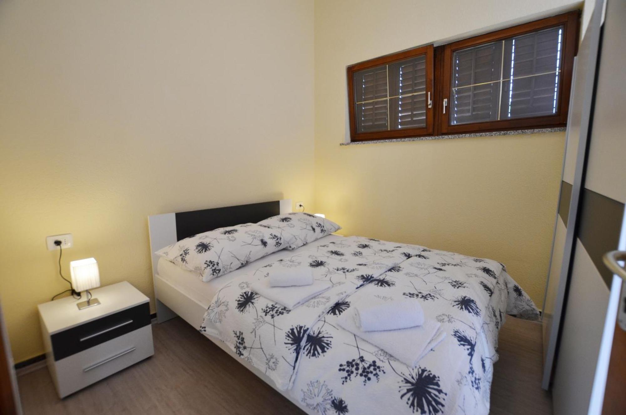 Zminj Apartments الغرفة الصورة