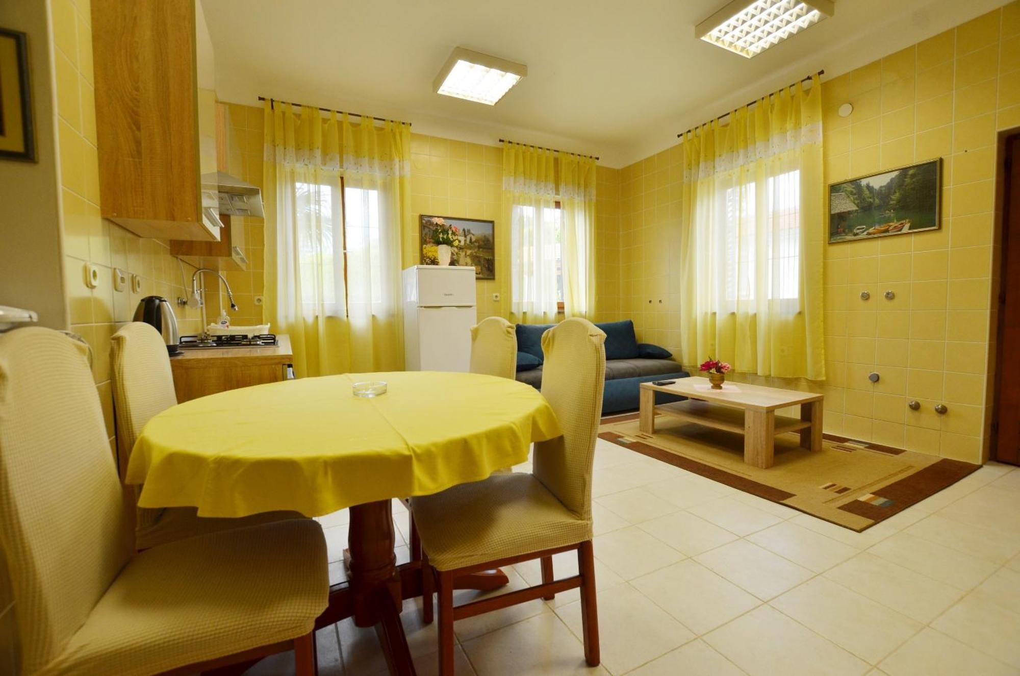 Zminj Apartments الغرفة الصورة